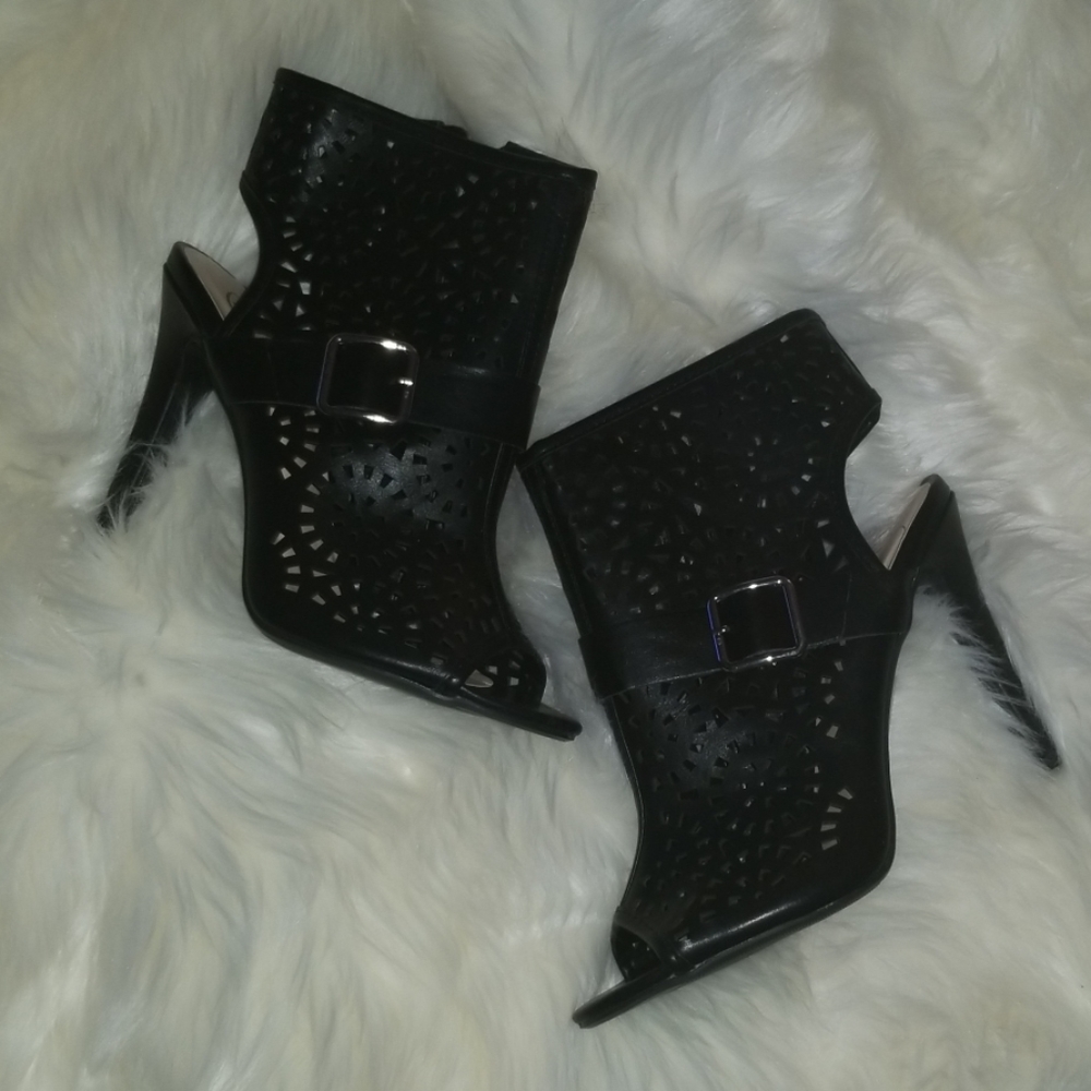Black High Heels
